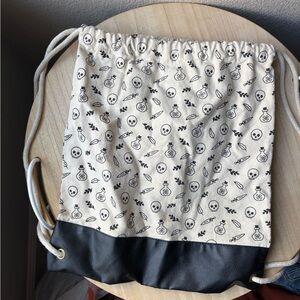 Owlcrate Skull and potion Print Drawstring Backpack